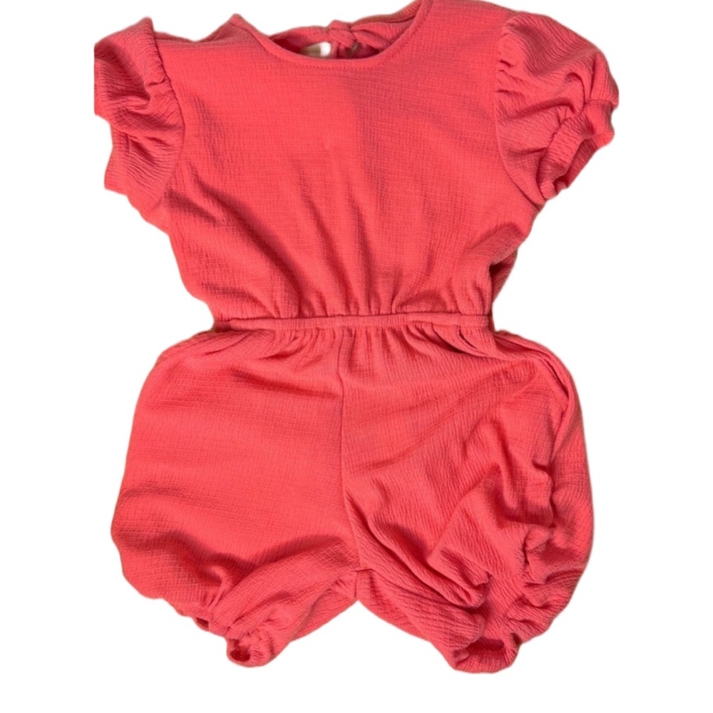 Crew & Lu Coral Color Romper. Small Shop. HTF. Great Condition. Size 3